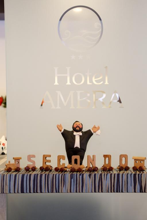 Hotel Ambra Чезенатіко Екстер'єр фото